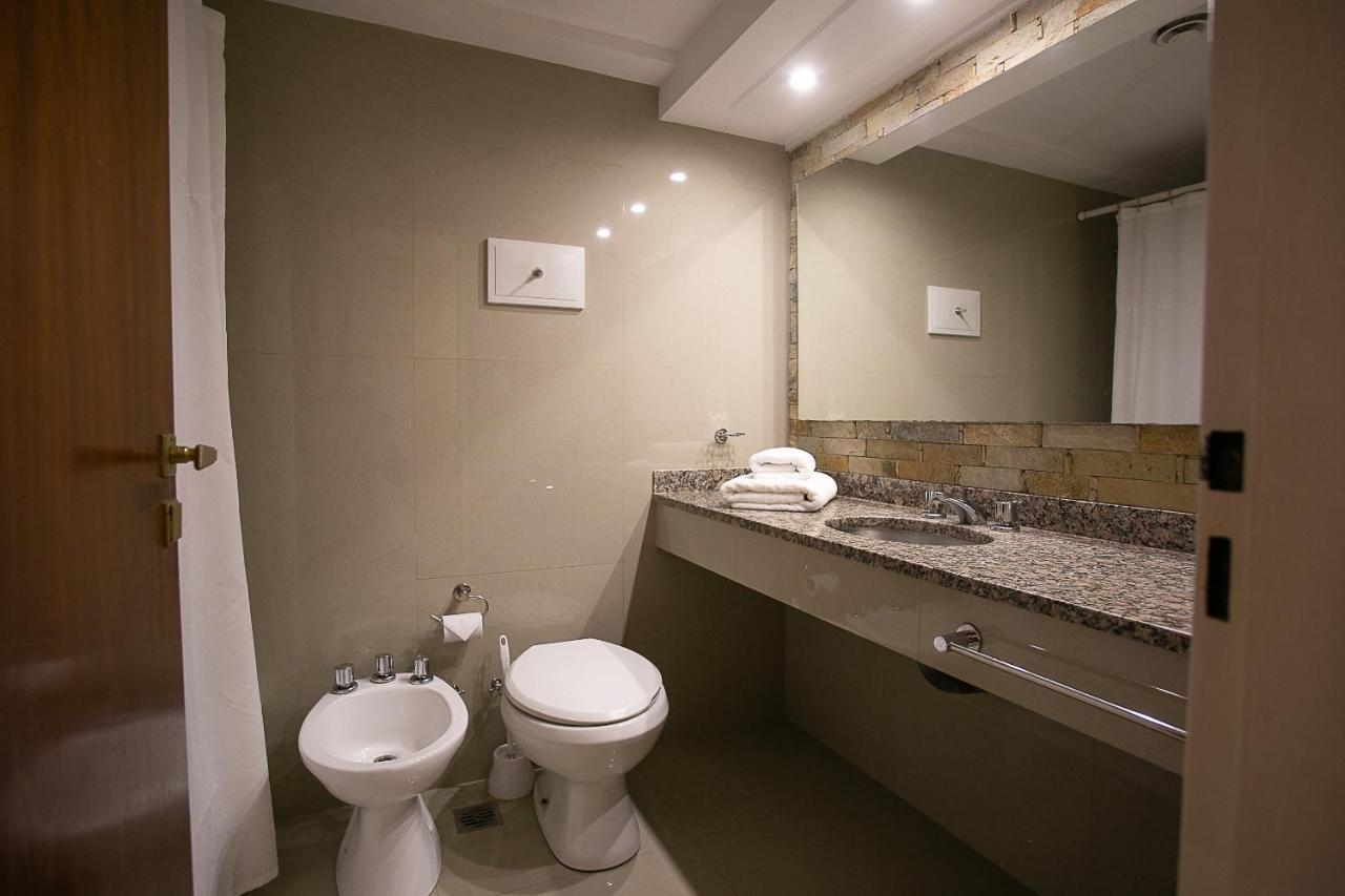 Hotel Dior Tandil Kültér fotó